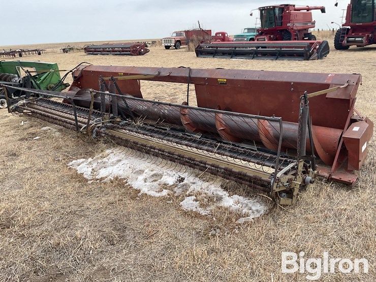 international-810-image-1