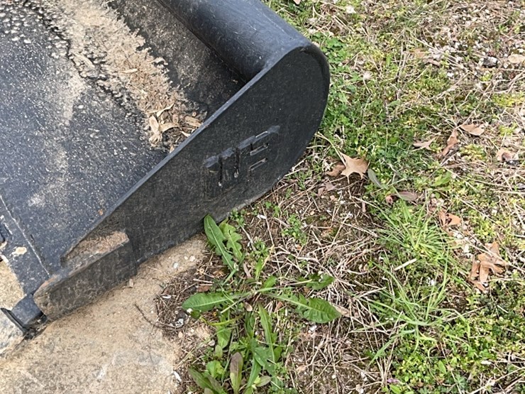 34”-bucket-image-2