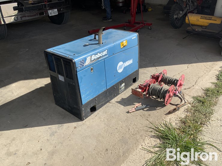 miller-bobcat-225-image-5