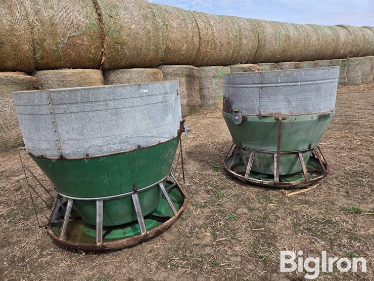 osborn-livestock-feeders-image-3