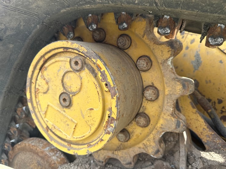 2019-caterpillar-259d3-image-61