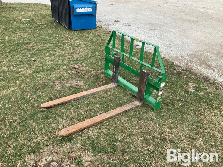 2021-frontier-ap12g-48"-forks-image-1