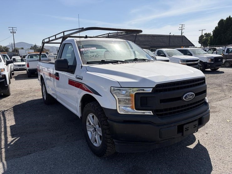 2020-ford-f150-image-2