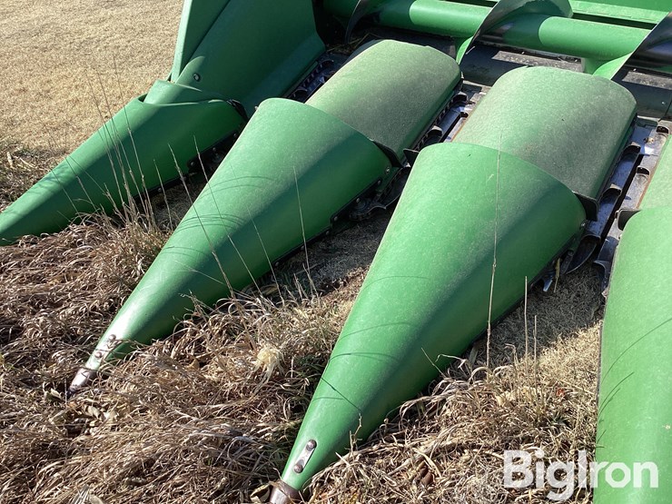 2009-john-deere-608c-image-15