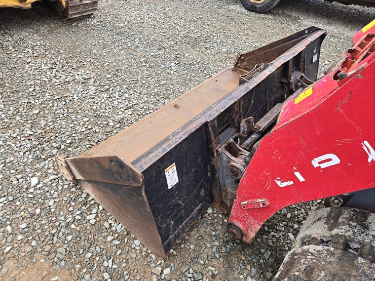 takeuchi-tl10v2-image-12