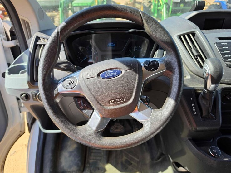 2019-ford-f350-image-18