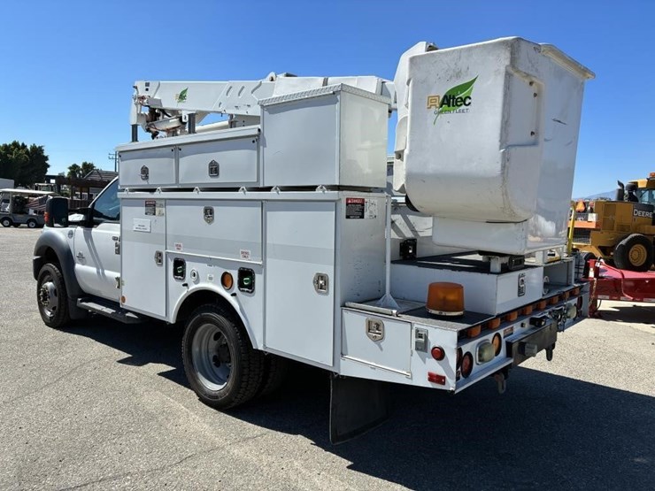 2016-ford-f550-image-4