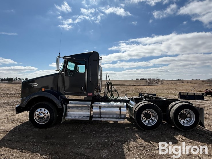 2006-kenworth-t800-image-8