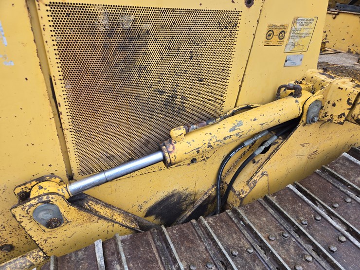 deere-550g-lt-image-23