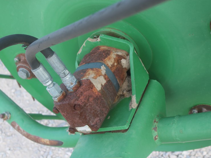 2004-john-deere-705-image-14