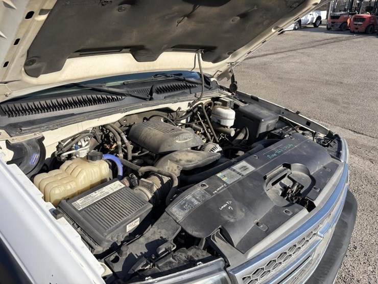 2005-chevrolet-2500-image-7