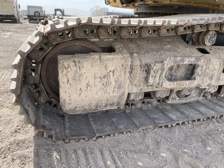 caterpillar-349fl-image-28