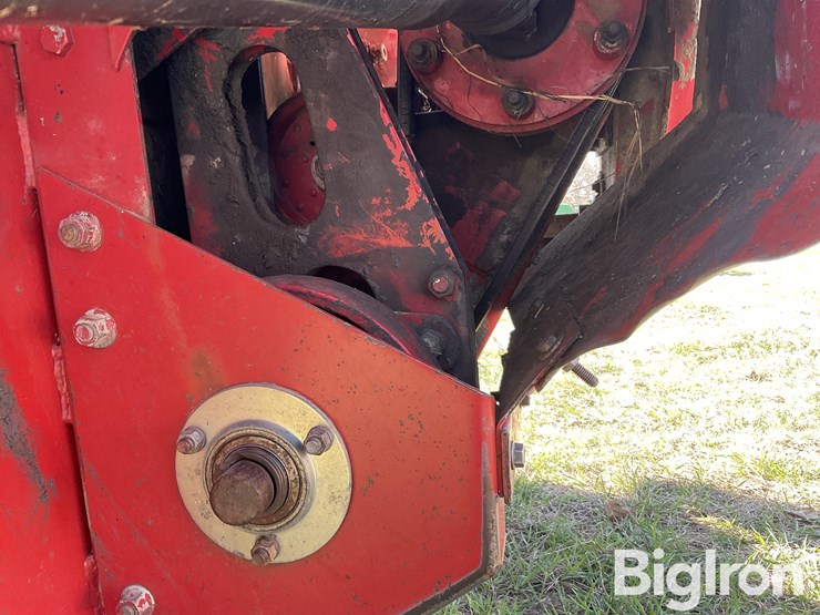 case-ih-8340-image-11