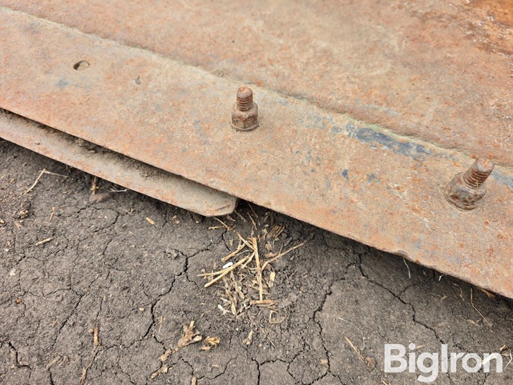 john-deere-8-image-14