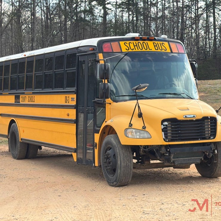 2008 THOMAS SAF-T-LINER C2