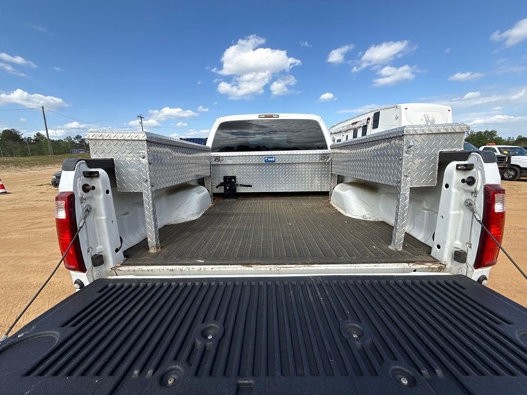 2015-ford-f250-xl-image-6