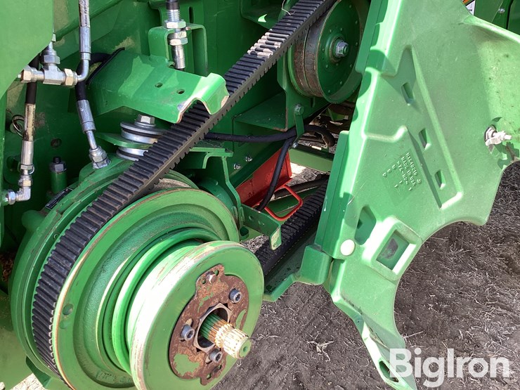 2015-john-deere-s660-image-16