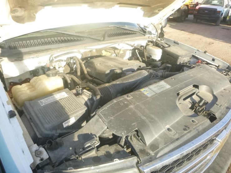 2007-chevrolet-3500-image-14