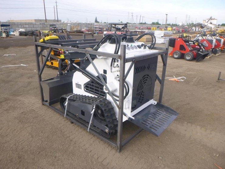 2026-zjg-zj-380-skid-steer-track-loader-image-4