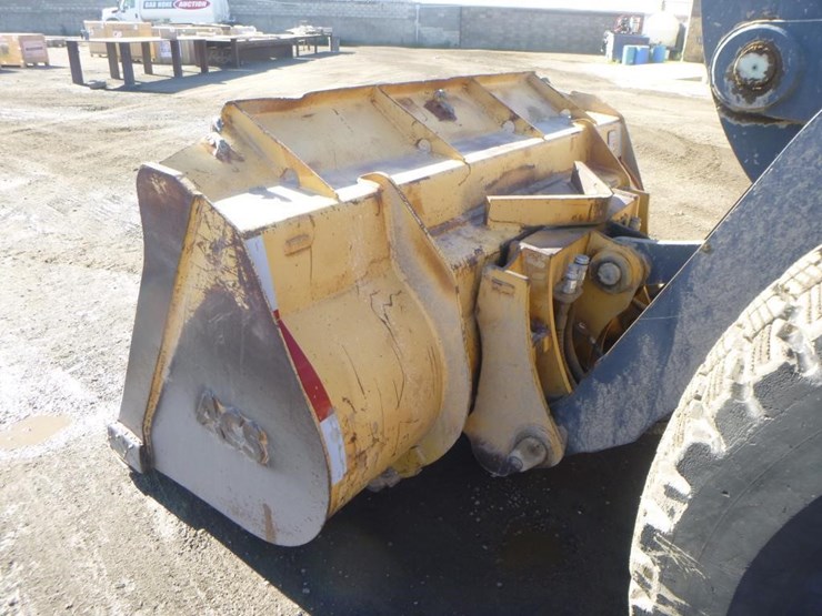 2005-deere-624j-image-12