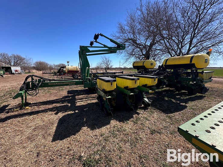 2000-john-deere-1770-image-8