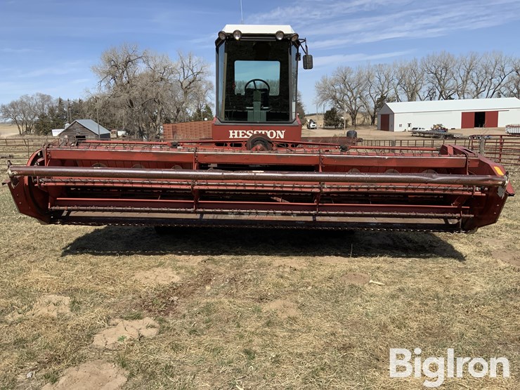 hesston-6550-image-2