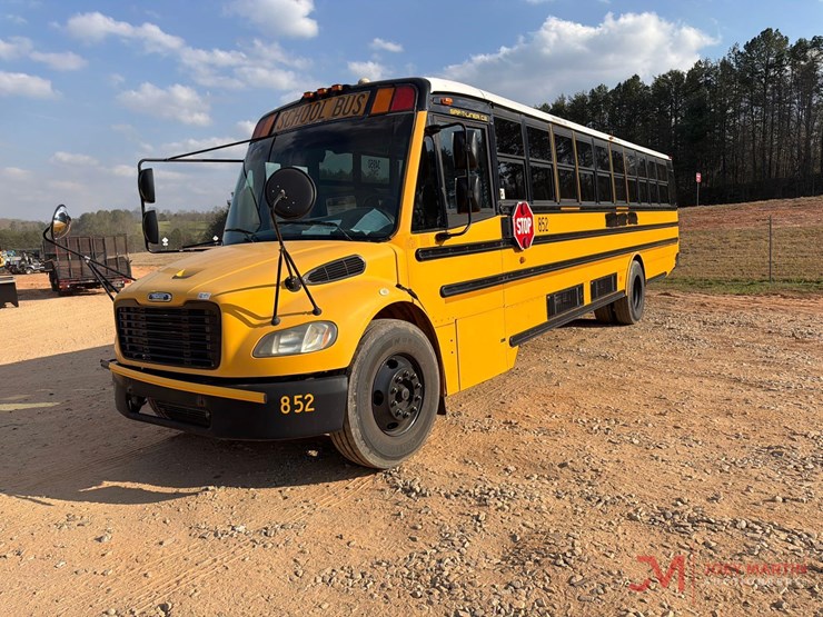 2008-thomas-saf-t-liner-c2-image-4