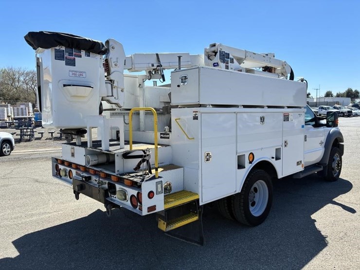 2016-ford-f550-image-3