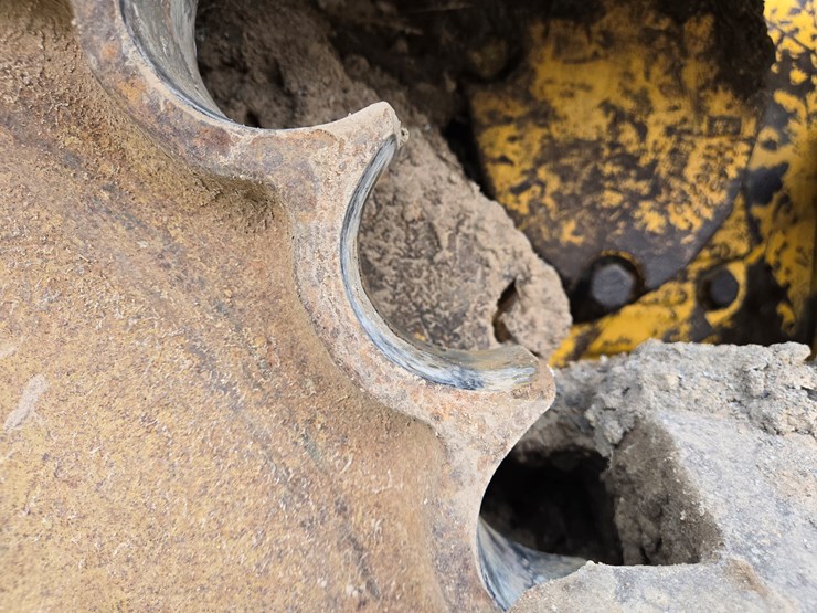 deere-550g-lt-image-50