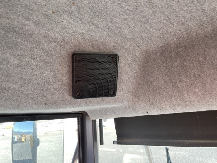 2019-volvo-a45g-image-38