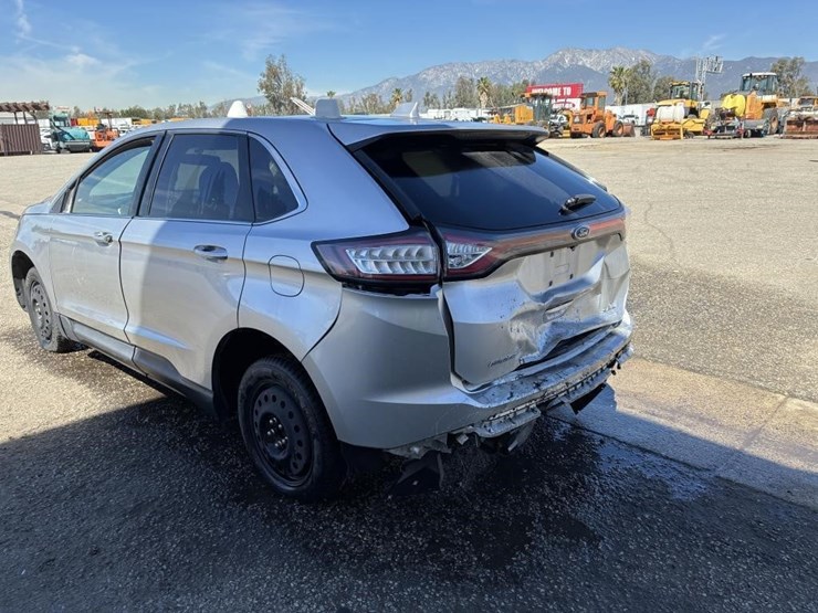 2018-ford-edge-sel-image-4