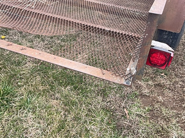 5x8-tilt-trailer-mesh-floor-image-8