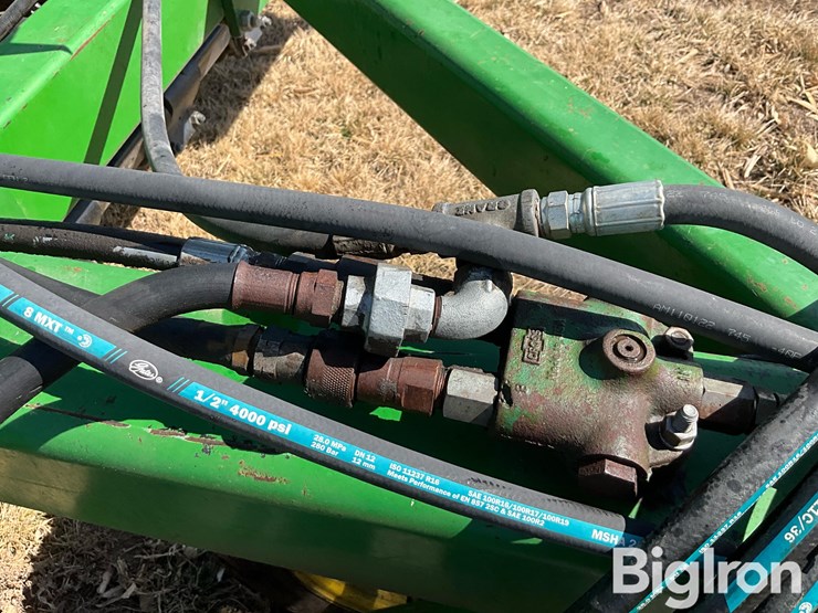 john-deere-750-image-12