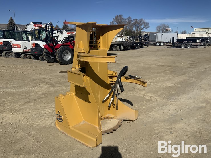 2019-dfm-cfb16-feller-buncher-image-3
