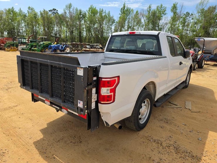 2019-ford-f150-xl-image-3