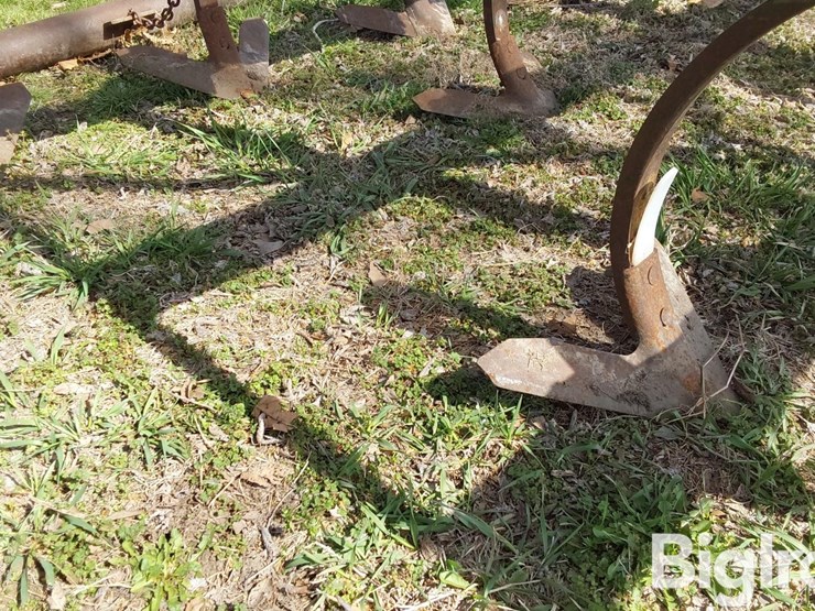 john-deere-100-image-12