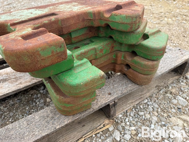 john-deere-suitcase-weights-image-13