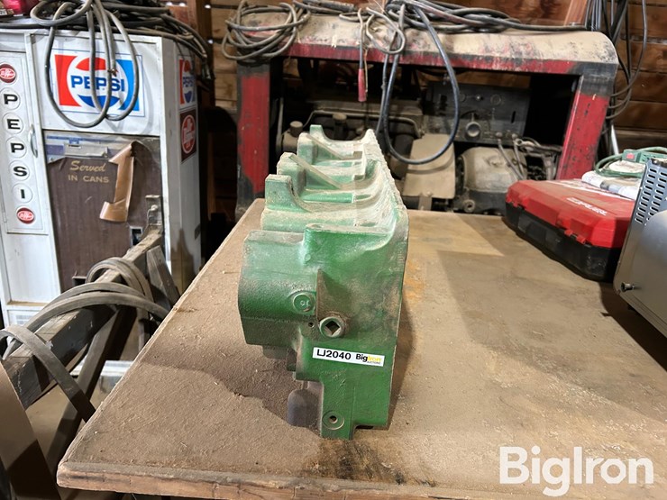 john-deere-8870-image-2