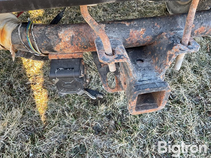 2000-chevrolet-k2500-image-9