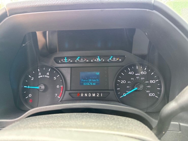 2018-ford-f250-xl-image-10