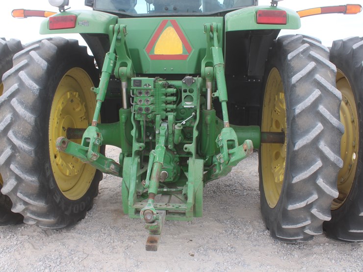 john-deere-8120-image-39