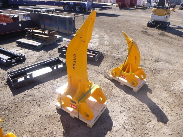 caterpillar-320-image-2