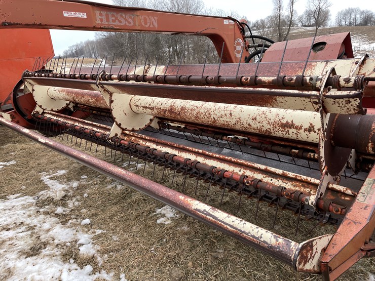 hesston-1014-image-11