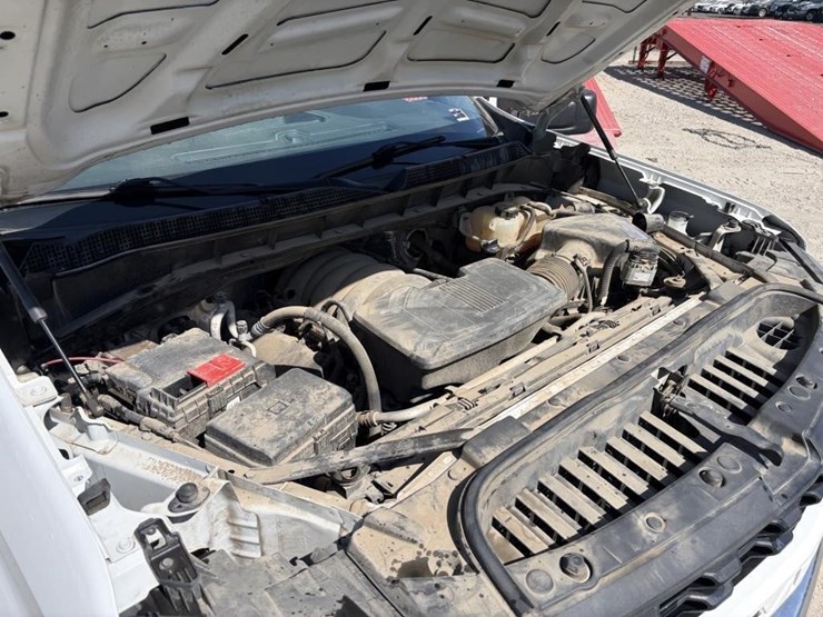 2020-chevrolet-1500-image-7