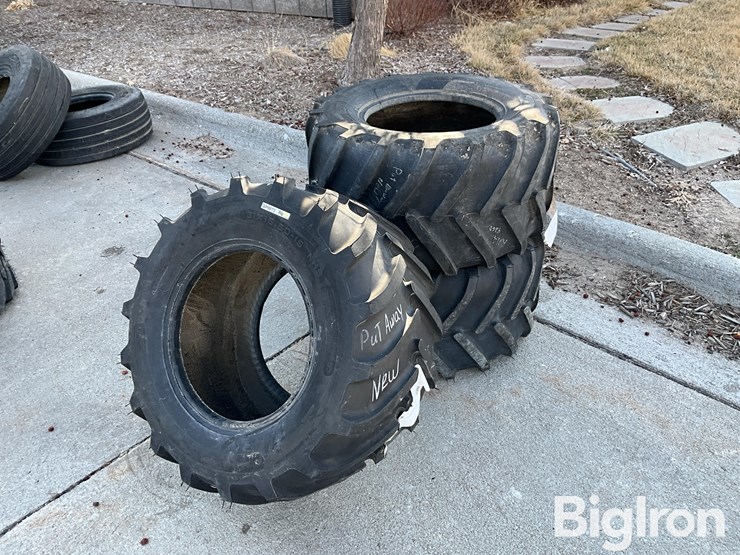 s.t.a-31x15.5-15-nhs-tires-image-1