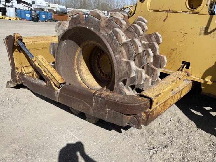 2006-caterpillar-815f-image-19