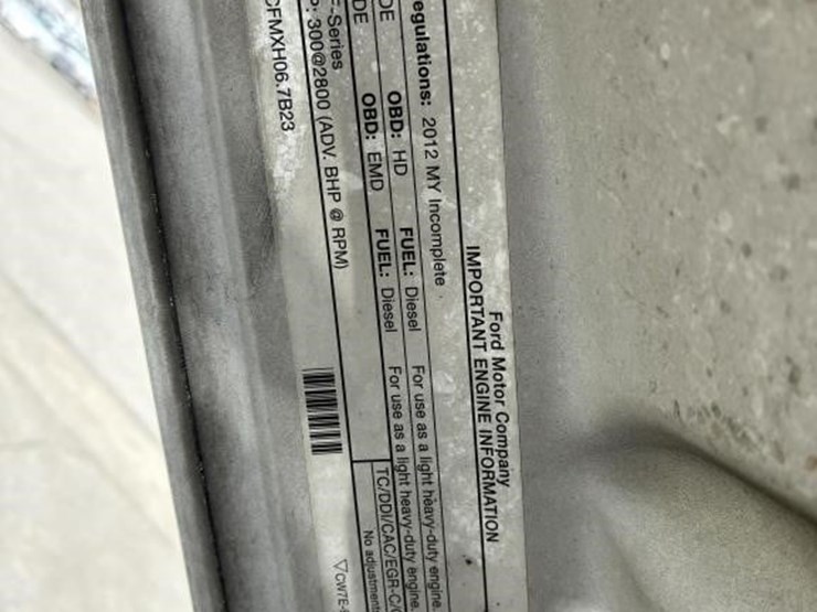 2012-ford-f550-image-8