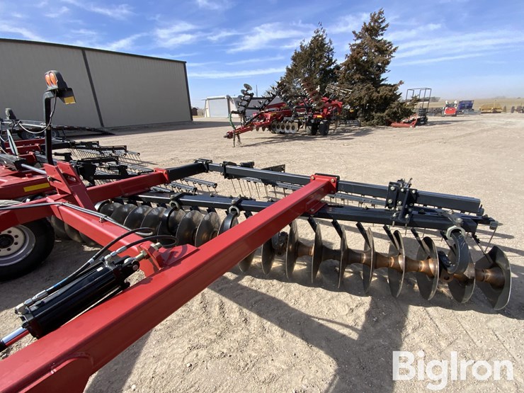 2014-case-ih-370-image-10