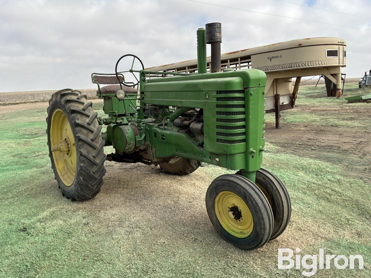 john-deere-a-image-3