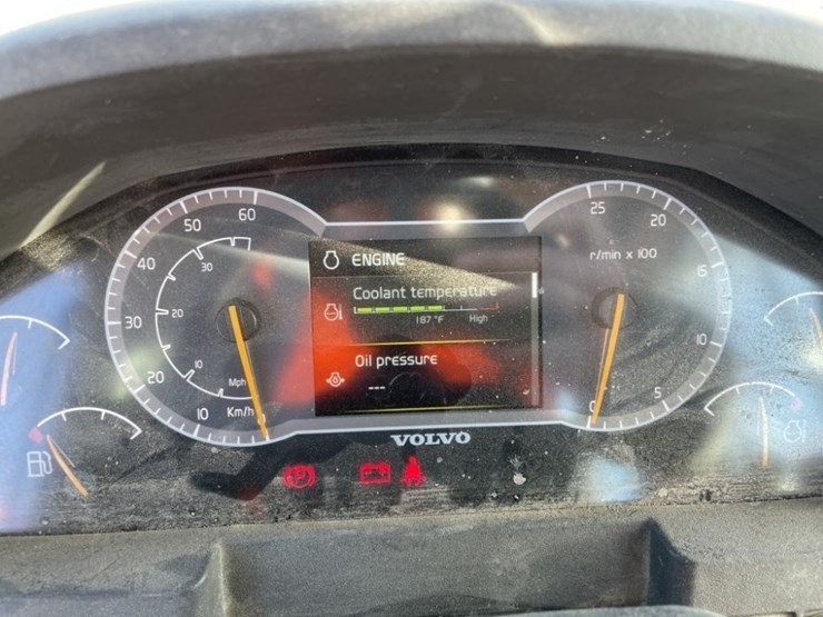 2021-volvo-l220h-image-37